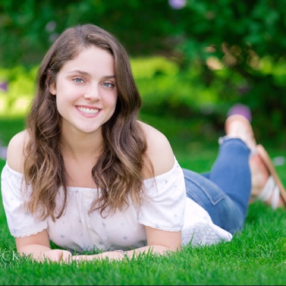 Meet your Posher, Sophia